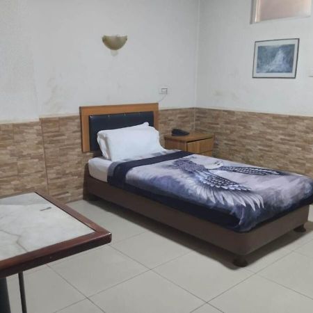 Amman Palace Hotel Kültér fotó
