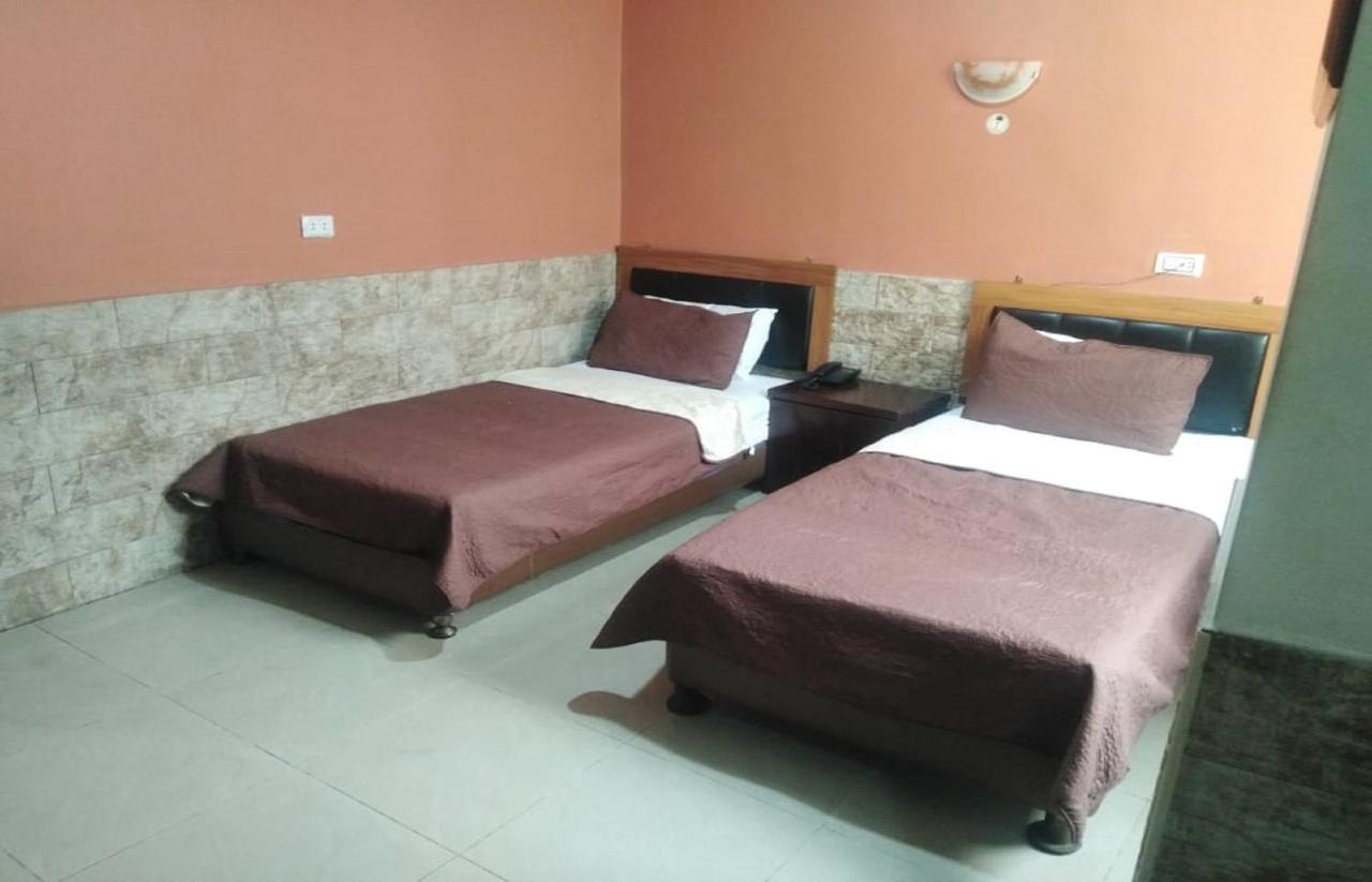 Amman Palace Hotel Kültér fotó