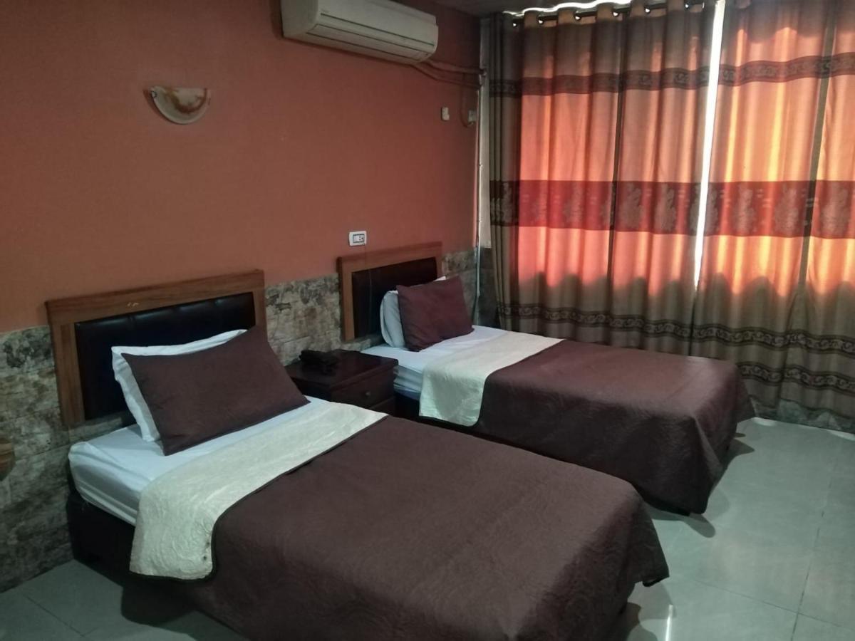 Amman Palace Hotel Kültér fotó