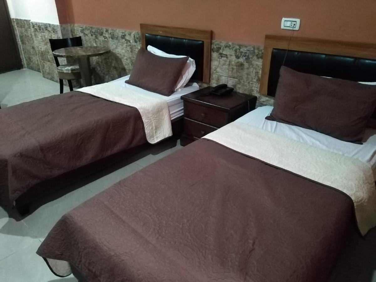 Amman Palace Hotel Kültér fotó